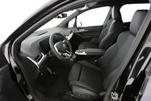 BMW 230e xDrive paddles Active Tourer