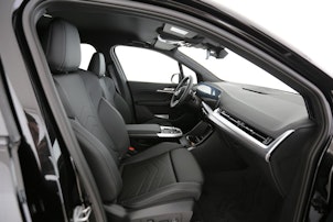 Vehicle image BMW 230e xDrive paddles Active Tourer