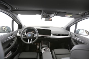 Vehicle image BMW 230e xDrive paddles Active Tourer