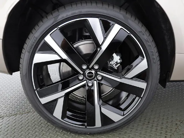 Volvo XC60 2.0 T6 TE Plus Dark eAWD