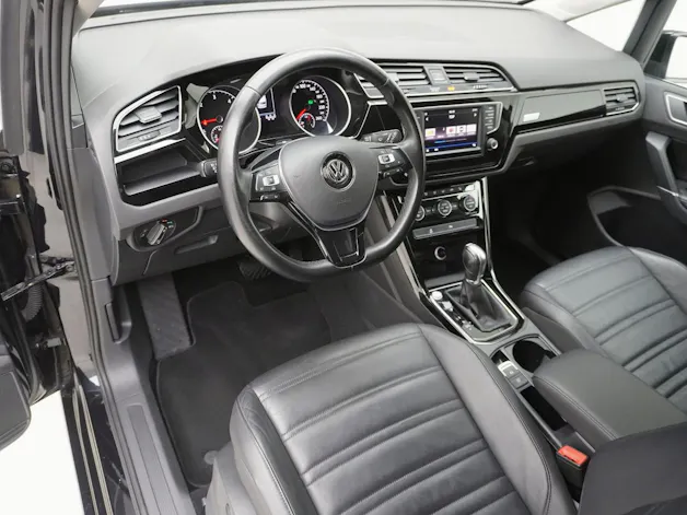 VW Touran 2.0 TDI DSG Highline