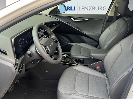 Vehicle image 8 Vehicle image 8