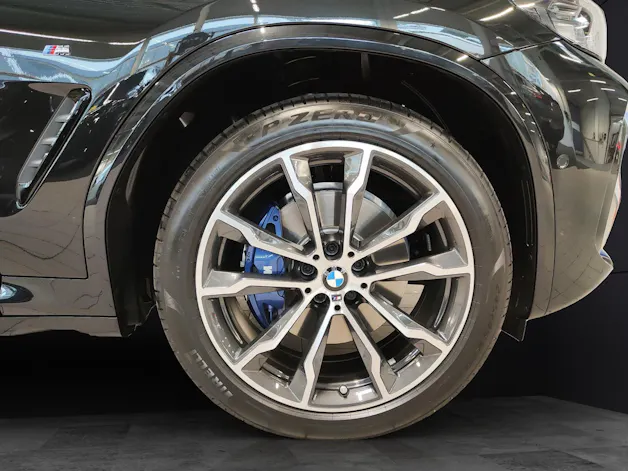 BMW X4 M40d