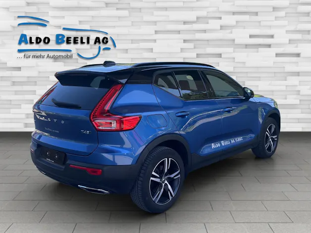 Volvo XC40 2.0 T4 R-Design AWD