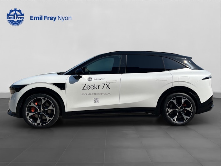 Vehicle image ZEEKR X