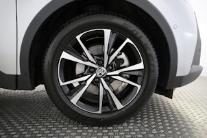 Vehicle image TOYOTA C-HR 2.0 HEV Trend 4x4