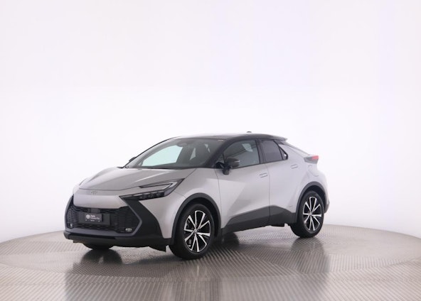 First vehicle image First vehicle image