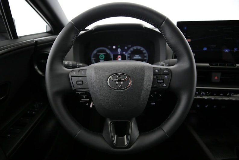 Vehicle image TOYOTA C-HR