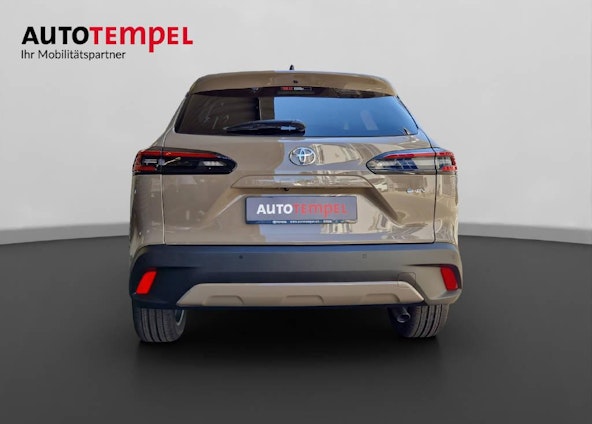 Vehicle image 10 Vehicle image 10