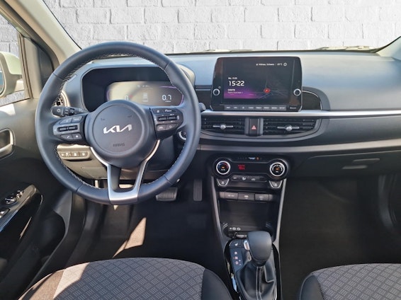 Vehicle image 4 Vehicle image 4