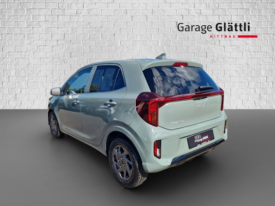 Vehicle image 15 Vehicle image 15