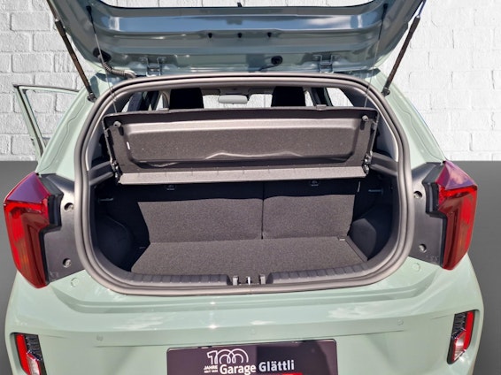 Vehicle image 18 Vehicle image 18