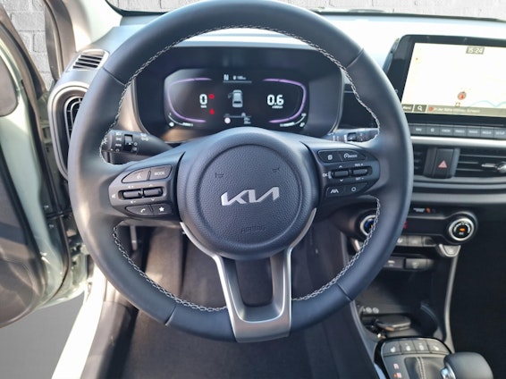 Vehicle image 11 Vehicle image 11