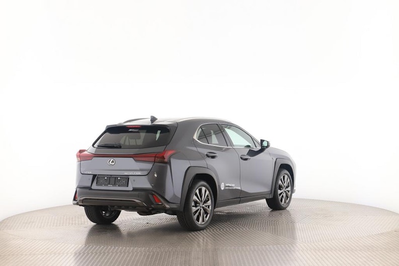 Vehicle image LEXUS UX