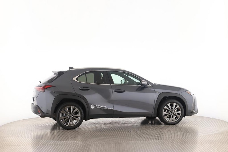 Vehicle image LEXUS UX