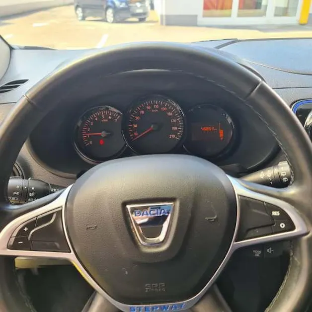Dacia Lodgy 1.3 TCe Celebration S/S 5P