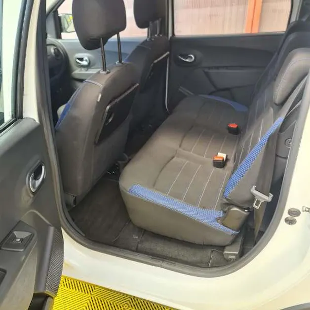 Dacia Lodgy 1.3 TCe Celebration S/S 5P