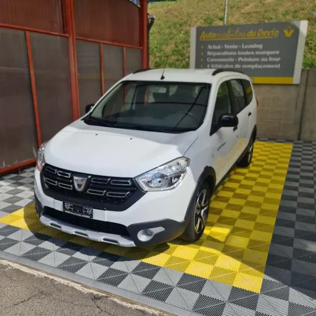 Dacia Lodgy 1.3 TCe Celebration S/S 5P