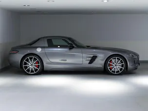 Mercedes-Benz SLS 63 AMG GT