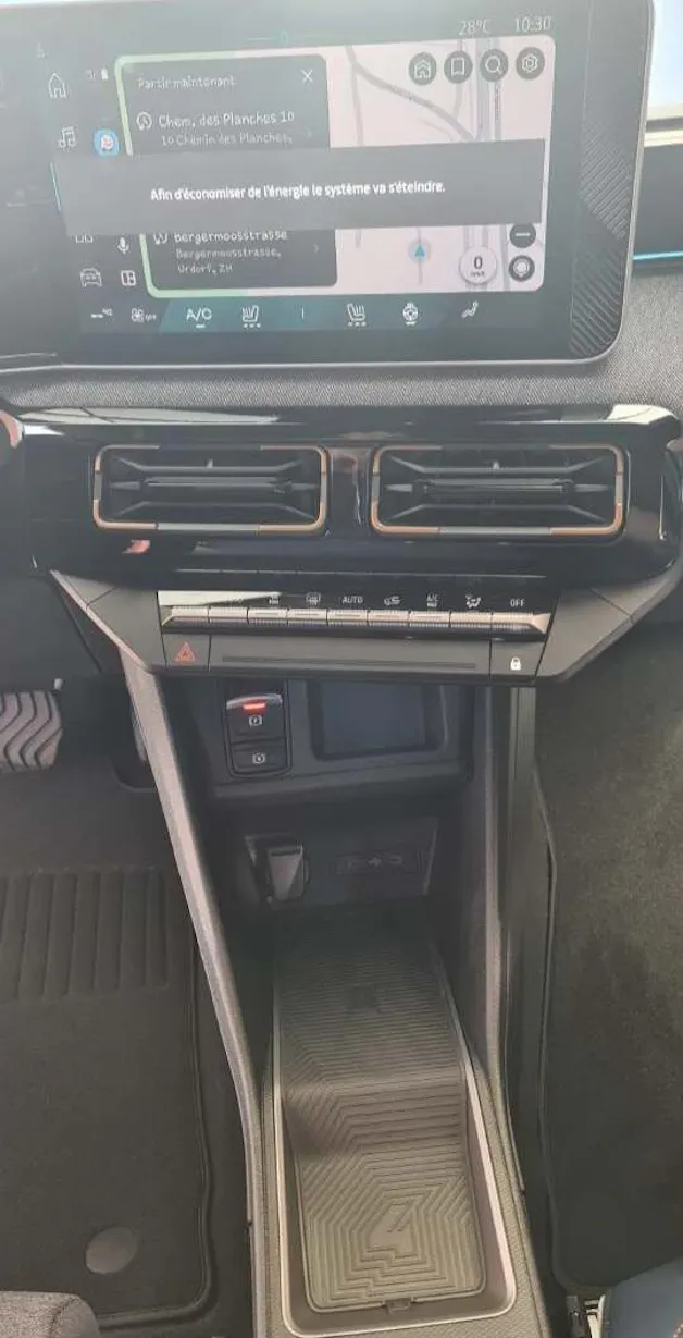 Renault 4 E-Tech Comfort Range techno