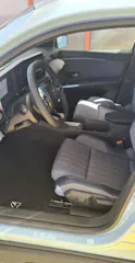 Renault 4 E-Tech Comfort Range techno