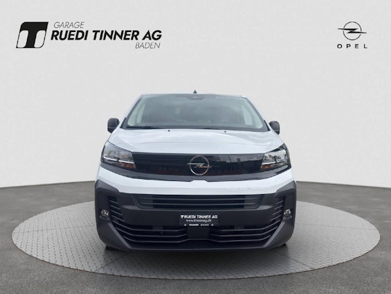 First vehicle image
