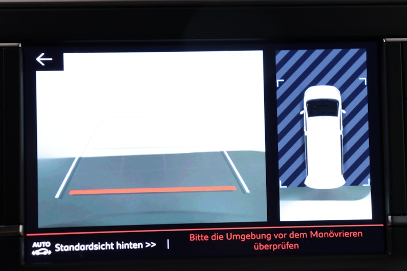 Vehicle image CITROEN SPACETOURER