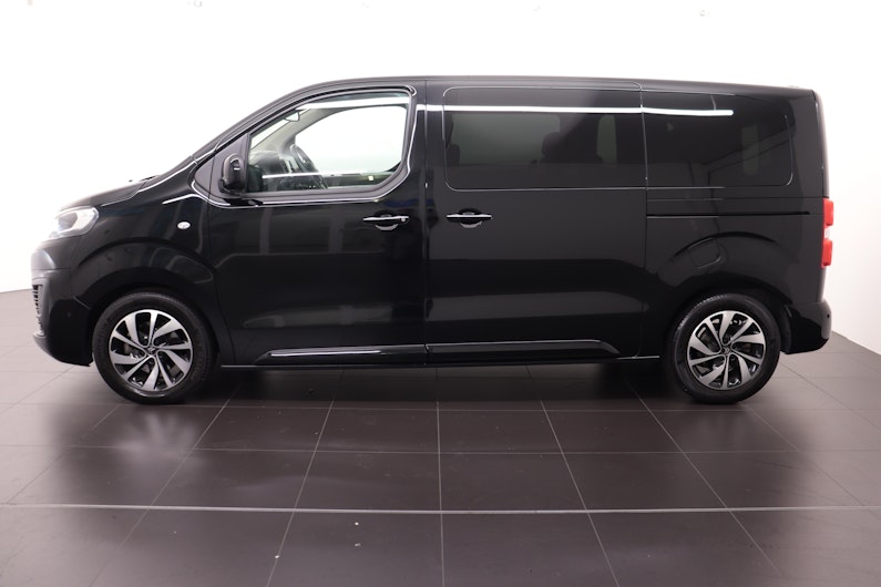 Vehicle image CITROEN SPACETOURER