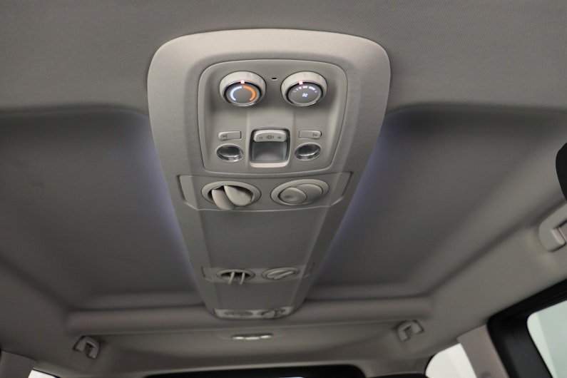 Vehicle image CITROEN SPACETOURER