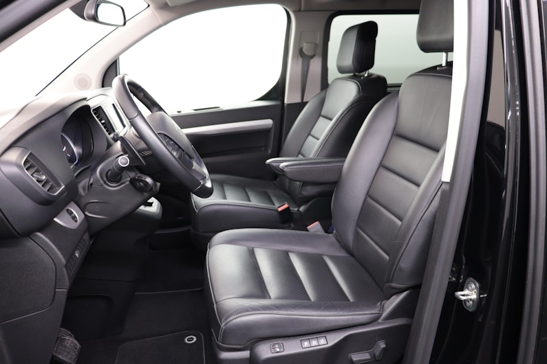 Vehicle image CITROEN SPACETOURER