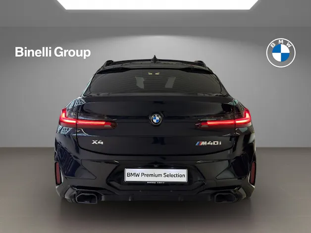 BMW X4 M40i