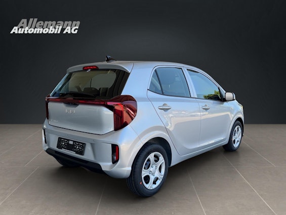 Vehicle image 5 Vehicle image 5