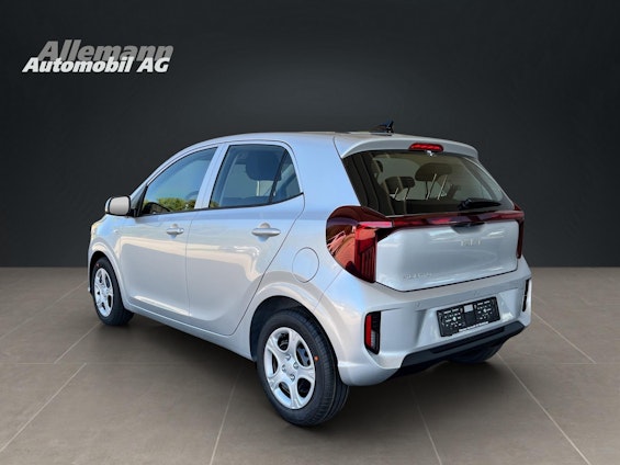 Vehicle image 3 Vehicle image 3