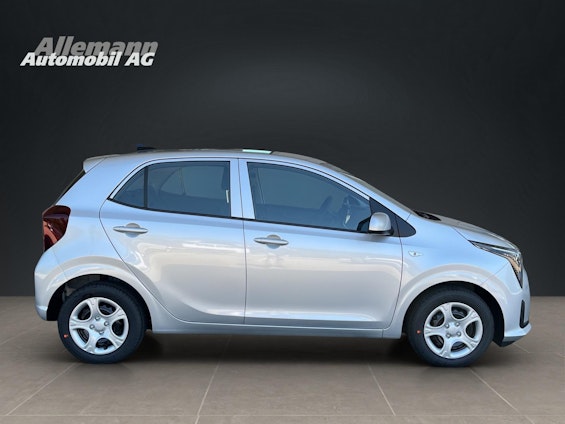 Vehicle image 6 Vehicle image 6