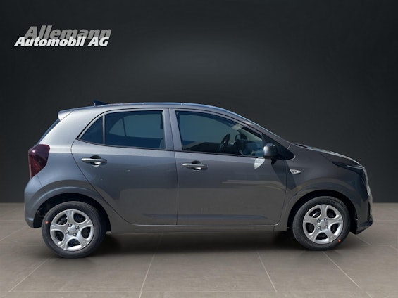 Vehicle image 5 Vehicle image 5