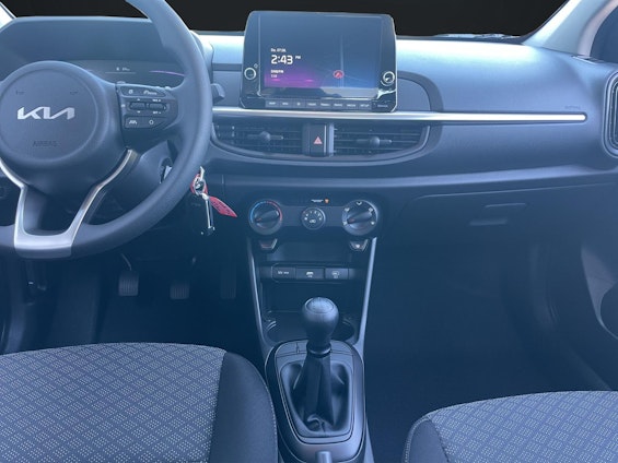 Vehicle image 10 Vehicle image 10