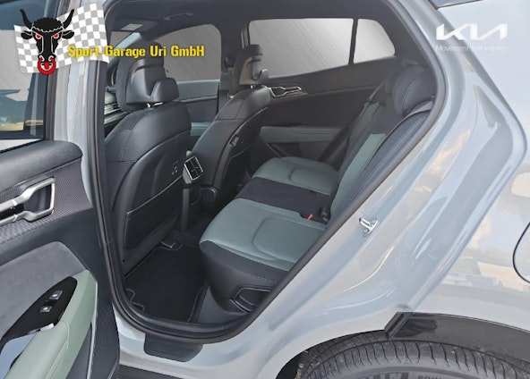 Vehicle image 10 Vehicle image 10