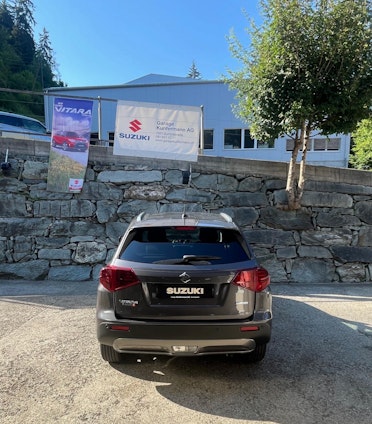 Vehicle image 5 Vehicle image 5