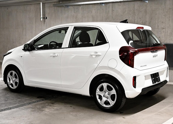 Vehicle image 7 Vehicle image 7