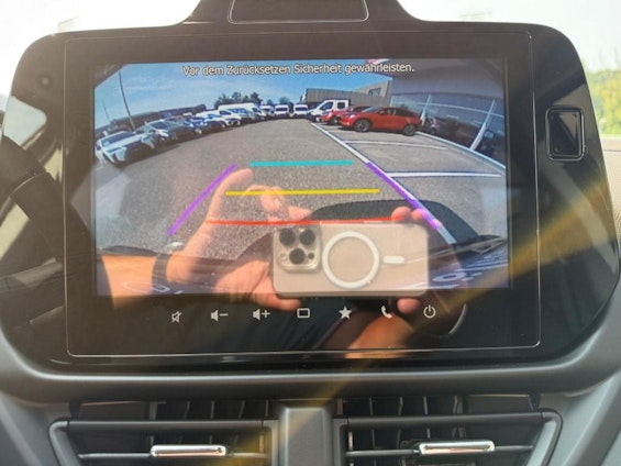 Vehicle image 13 Vehicle image 13