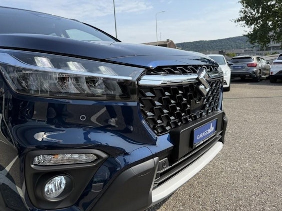 Vehicle image 23 Vehicle image 23