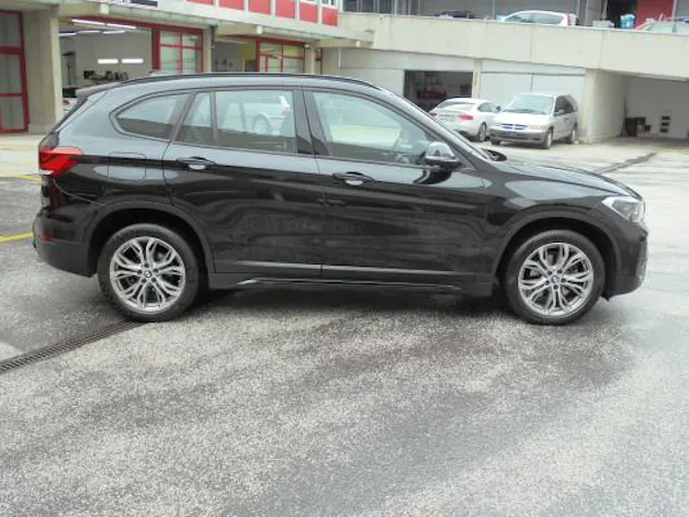 BMW X1 xDrive 18d Sport Line