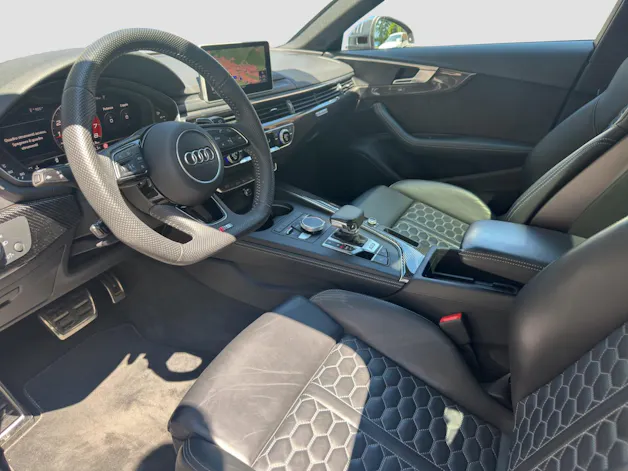 Audi RS4 Avant 2.9 TFSI quattro tiptronic