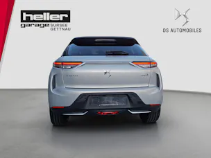 DS Automobiles 3 Crossback E-Tense So Chic