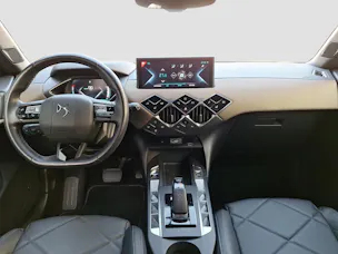 DS Automobiles 3 Crossback E-Tense So Chic