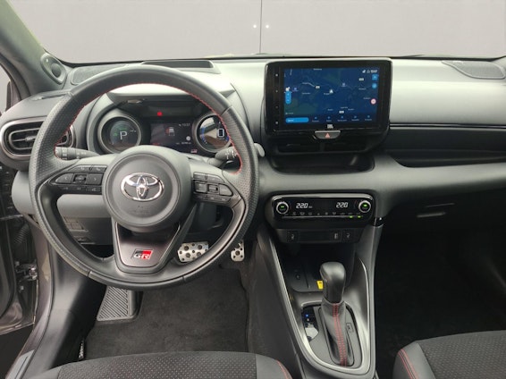 Vehicle image 12