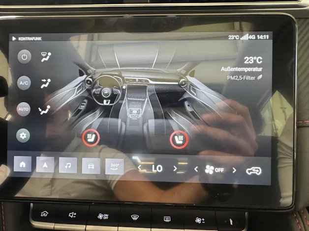 MG ZS EV 70kWh Luxury
