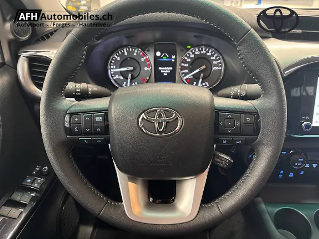 Toyota Hilux Double Cab.-pick-up 2.4