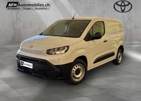 First vehicle image First vehicle image