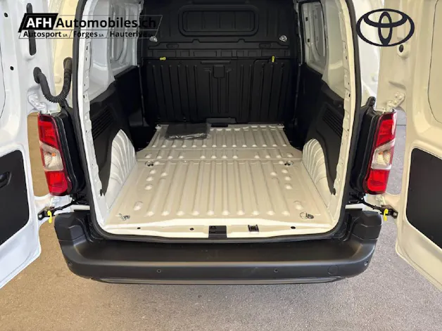 Toyota PROACE CITY van L1 1.2 Active
